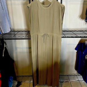 Club Monaco Woven Maxi Dress